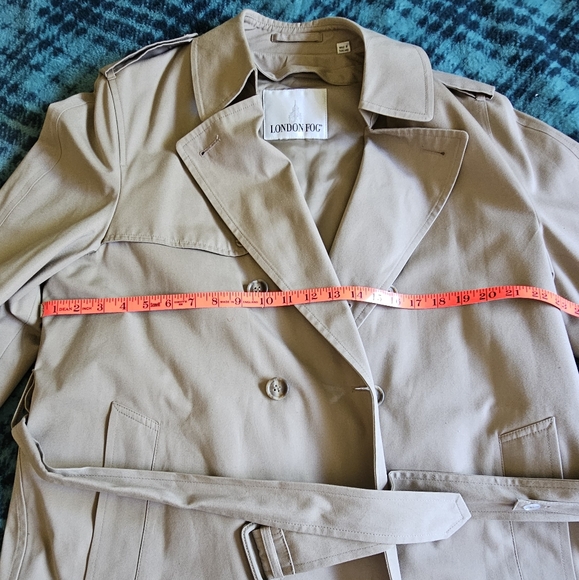 London Fog vintage unisex trench coat, size L - XL - Picture 8 of 15